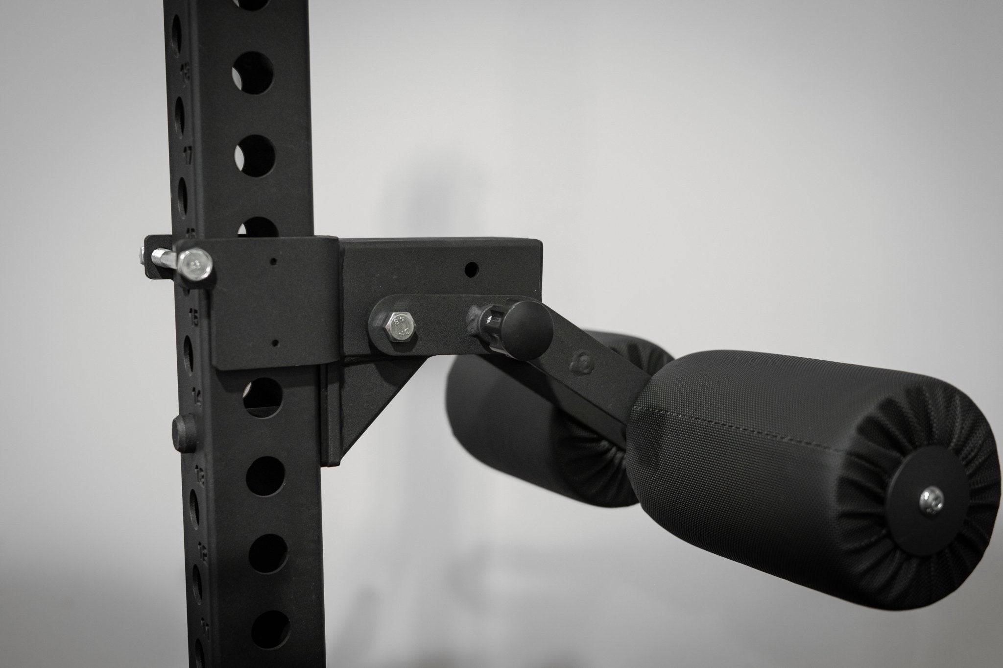 Savage Series Lat Pulldown Knee Brace Attachment - RACK ATTACHMENTS - Fray Fitness