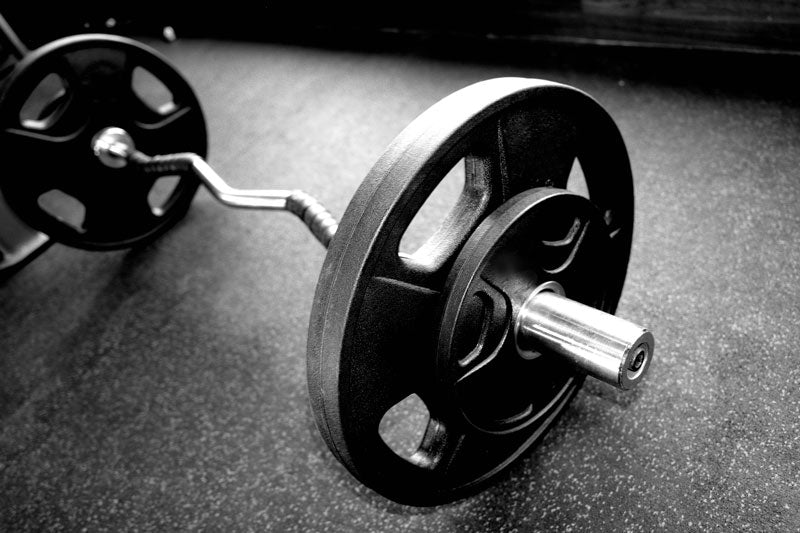 Barbells 101: The Best Bars for Home Gyms and Strength Training - Fray Fitness